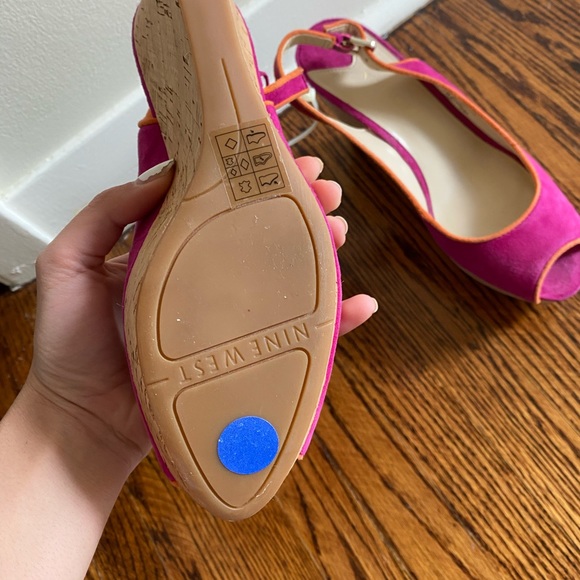 Nine West wedge heels sandals - never worn! - Picture 4 of 4